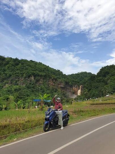 Touring Dengan Motor Enak Sendiri Atau Rame-Rame?