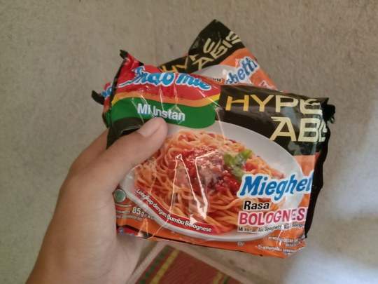 Menikmati Sore dengan Sepiring Mie Indomie Mieghetti Rasa Bolognese, Rasanya Wahhh