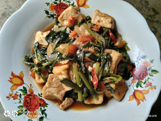 Oseng Daun Ginseng Jawa, Sayuran Istimewa. Kuy, Cobain!