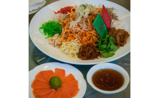 Menikmati Makan Malam Khas Imlek Di Restoran Regale Palace, Medan