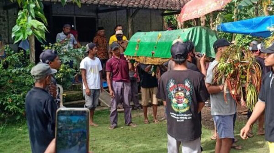 Teroris Penyerang Gereja Lidwina Sleman Meninggal, Dimakamkan di Banyuwangi