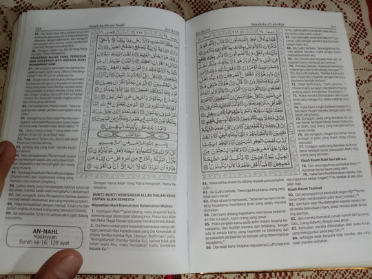 Manfaat-manfaat Membaca Al-Qur'an Selain Sebagai Pedoman Hidup! Kita Wajib Tahu