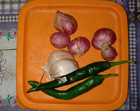 Oseng Daun Kenikir Tahu Remet, Rasanya Makjleb Dijamin Low Budget!