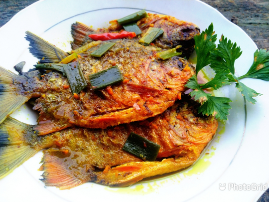 Nikmati Sarapan Dengan Pindang Ikan Bawal Yang Lezat dan Gurih