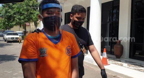 FETISH MUKENA JARIK BALIK LAGI ?