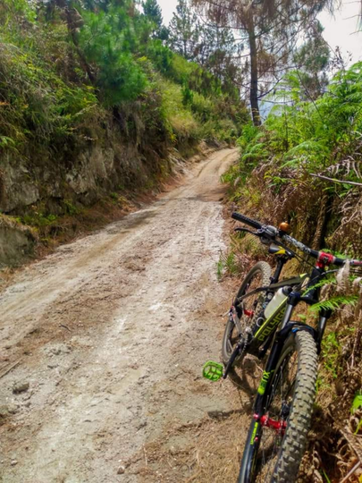 Sehat Dan Positif Pastinya Bersepeda, Salam Dua Pedal Tetap Pilihan Sepeda Lokal!