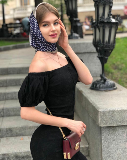 Bakal Wakili Russia Di Miss Universe Mendatang! Intip Cantiknya Si Barbie Alina Sanko