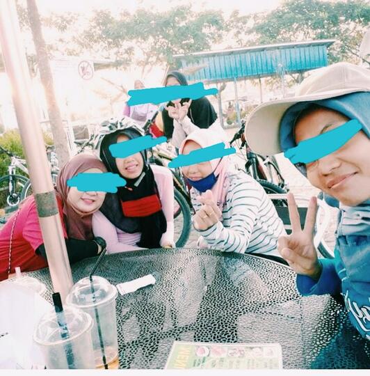 Bersepeda Bareng Emak-emak di Kala Weekend Dari Cuci Mata Hingga Me Time