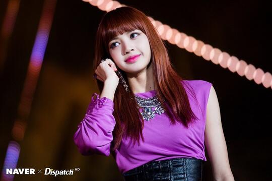Dianggap Kurang Mendukung Lisa 'Blackpink', YG Entertainment Diprotes Fans