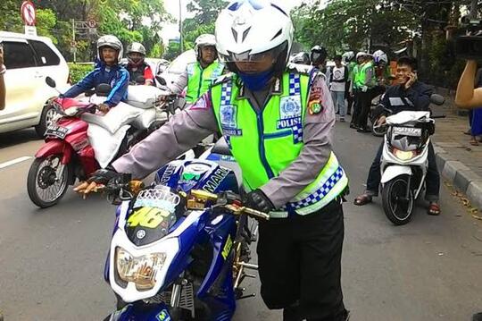 Memakai Motor Modif, Hati-hati Bisa Kena Tilang Dan Membahayakan Diri Sendiri