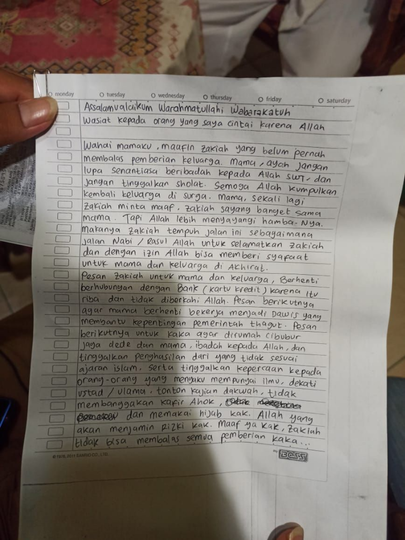 Surat wasiat Zakiah Aini sebelum serang Mabes Polri: Maaf mama, ini jalan rasul!