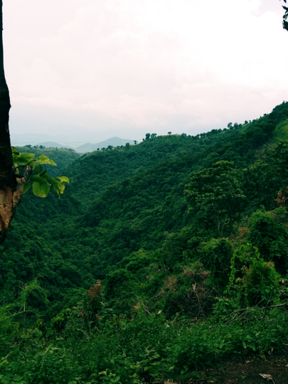 Bikin Candu, Begini Keren dan Indahnya Air Terjun Riamau NTB, Yuk, Travelling!