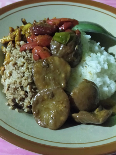Ini Dia Resep Nasi Gurih Magic Com, Tinggal Ceklek, Nggak Pakai Ribet!