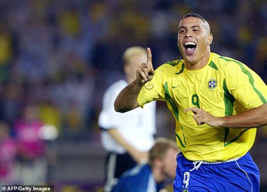 Bikin Dosa Dari Tahun 2002, Ronaldo Brazil Akhirnya Minta Maaf