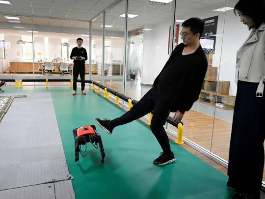 Tech-Wars ASU, AlphaDog Siap Menantang Spot Buatan Boston Dynamics