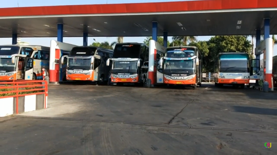 Inilah Alasan Kenapa Bus Dan Truk Memakai Mesin Diesel