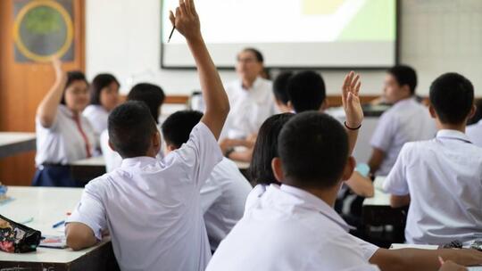 Sekolah Zaman Dulu vs Sekolah Sekarang, Apa Bedanya?