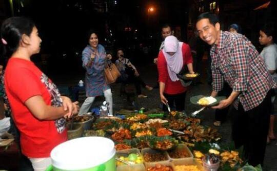 Agan & Sista Berencana Mudik Eh Pulang Kampung Ke Solo? Wajib Coba Nasi Liwet Ini