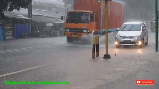 Secuil Kisah 51 Tahun Kehadiran Mitsubishi Fuso, Truk Tangguh Andalan Orang Indonesia