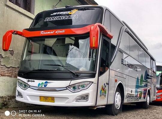 Kramat Djati, Bus Putih Nan Legendaris Pelari Lintas Sumatera Jawa Bali