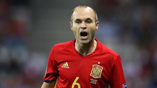 Inilah dia 11 pemain yang terpilih dalam All-time Euro XI