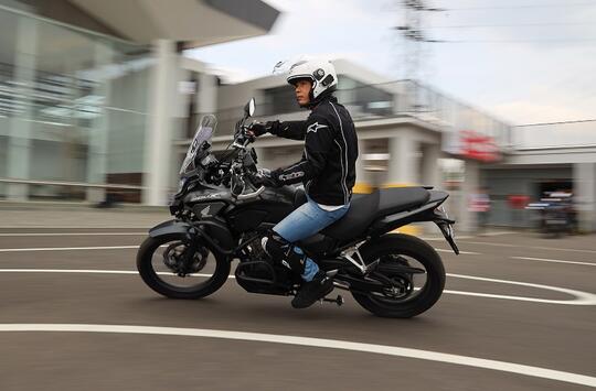 Naik Motor Saat Berpuasa, Simak Tips Ini Sob