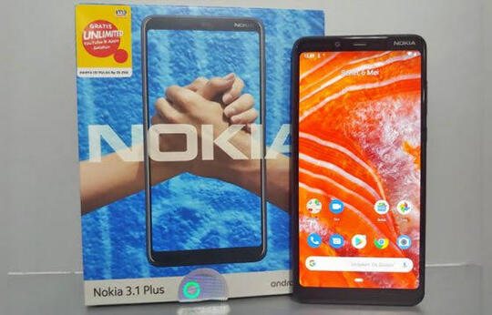Perang Dingin Ponsel Entry Level, Bikin Netizen Merinding