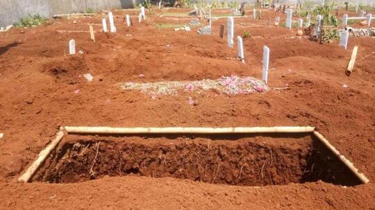 Sambut Ramadhan Dengan Mengunjungi Makam Leluhur, Tradisi Nyadran Ini Wajib Dilakukan