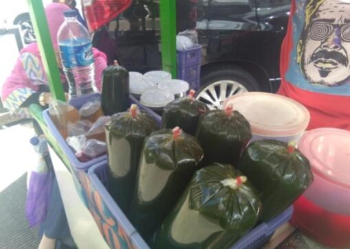 Menu Takjil Sederhana, Es Cincau Hijau Pilihannya