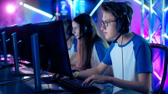 5 Headphone Gaming Terbaik Masa Kini, Dijamin Bikin Main Games Lebih Seru dan Nyata!