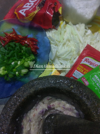 Segarnya Es Timun Berpadu Gurihnya Mie Goreng Jawa, Bikin Buka Puasa Makin Manis!