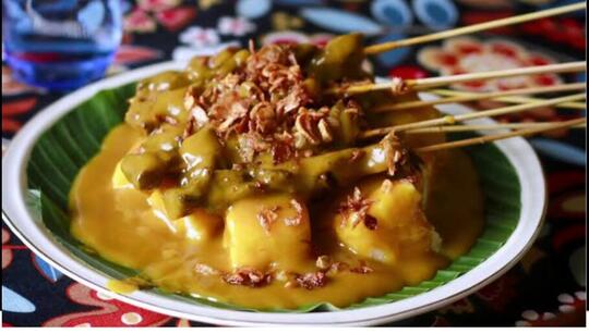 Sate Mak Syukur Padang Panjang Yang Legendaris