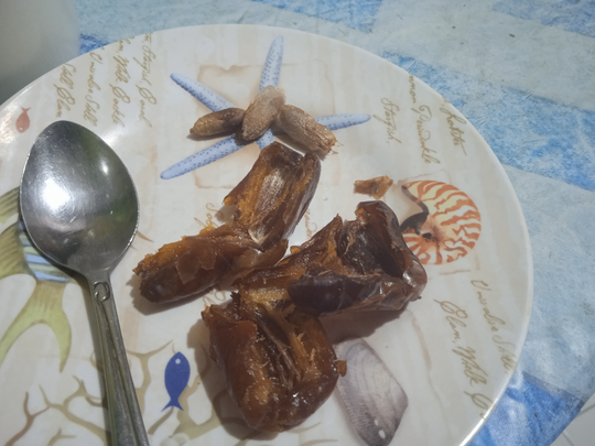 SUKA KUCING, Takjil KEREHORE Ala Anak Kost