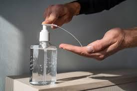 Kulit Kering dan Kasar Karena Pemakaian Hansanitizer? Inilah Tips Mengatasinya!