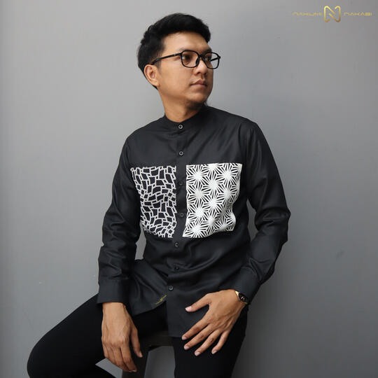 Tampil Maskulin Dengan Kemeja NAKUMI NAKABI Black Series