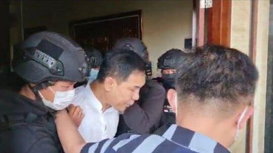 Munarman Diciduk!! Petamburan Diseruduk, Simpatisan FPI Kemana?