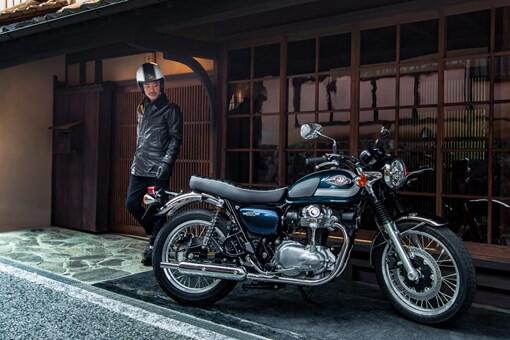 Showroom Dealer Resmi Cash Kredit Motor Kawasaki Melayani Jabodetabekser Ready Stock