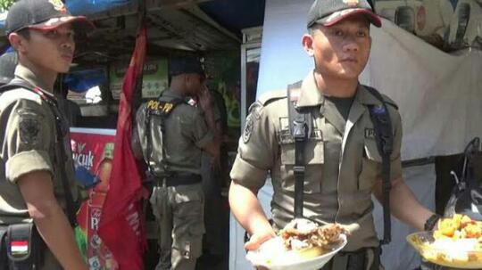 Salahkah Jika Berjualan Di Siang Hari Pada Bulan Puasa?