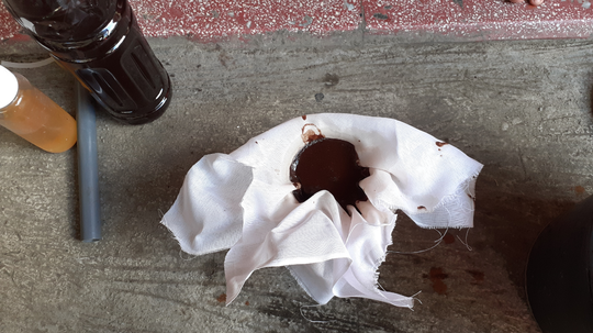 JANGAN BURU-BURU MEMBUANG AMPAS KOPI DAN TEH!! JADIKAN PUPUK BERMANFAAT BAGI TANAMAN.