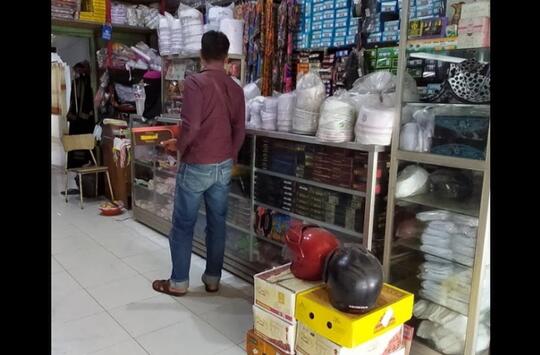 Belum Beli Sandal Buat Lebaran? Toko Adil Terlengkap di Pamekasan