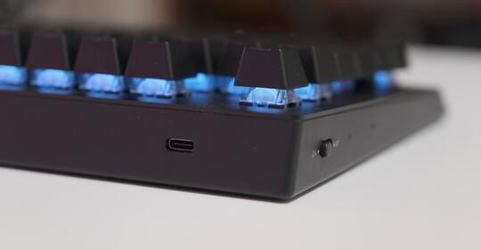 Review Razer BlackWidow V3 Pro