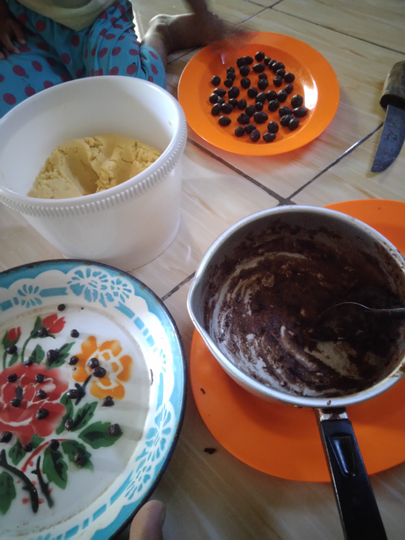 Kue Kering Ekonomis, Hanya Dari 1 Adonan Tercipta 3 Jenis Kue, Loh!