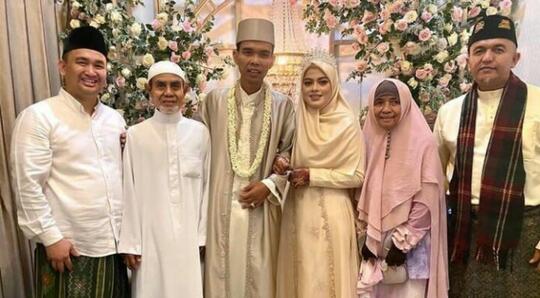 Kelakar UAS: Jangan Nikah Sama Perempuan Terlalu Cantik, Nanti Dituduh Pelet