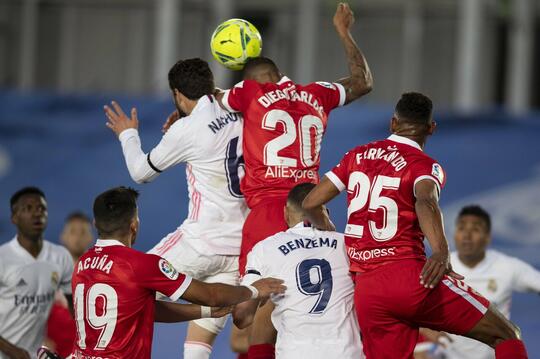 Persaingan LaLiga: Diprediksi Saling Mengalahkan, Eh Malah Berbagi Poin