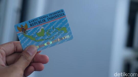 Viral Fotokopi KTP Jadi Bungkus Gorengan, Ini Wanti-wanti Dirjen Dukcapil