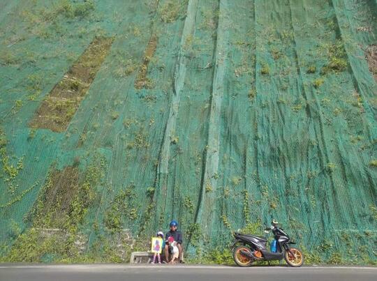 Gunung Pabeasan Malati: Spot Wisata Di Naringgul, Cianjur Selatan Yang Instagramable