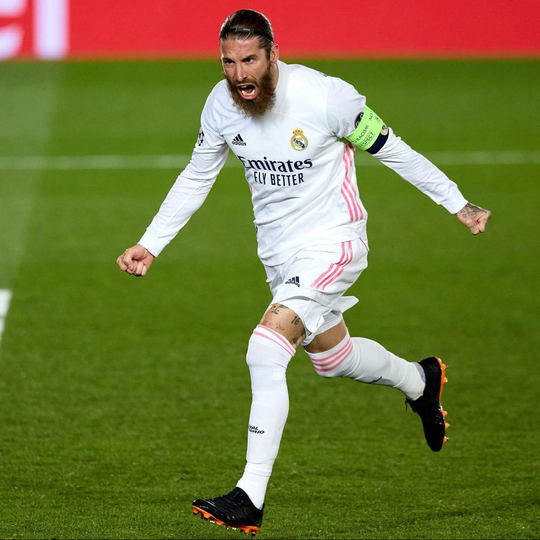 Follow Pemain PSG Di Instagram, Sergio Ramos Menuju Paris?