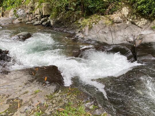 Berkunjung ke Curug Thitang, Air Terjun Asri yang Tersembunyi