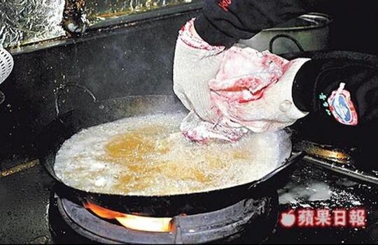 Menu Hidangan Ikan Yin dan Yang dari Cina yang Kontroversial, Kenapa?