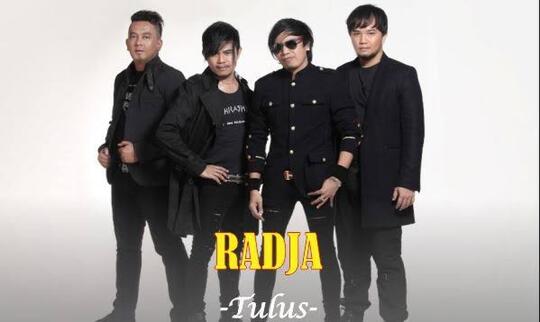 Nostalgia Lagu Hits 2000an yang Bikin Baper Pada Masanya